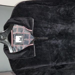 M COLLECTION, size Large, Black